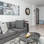 Apartment In City Centre